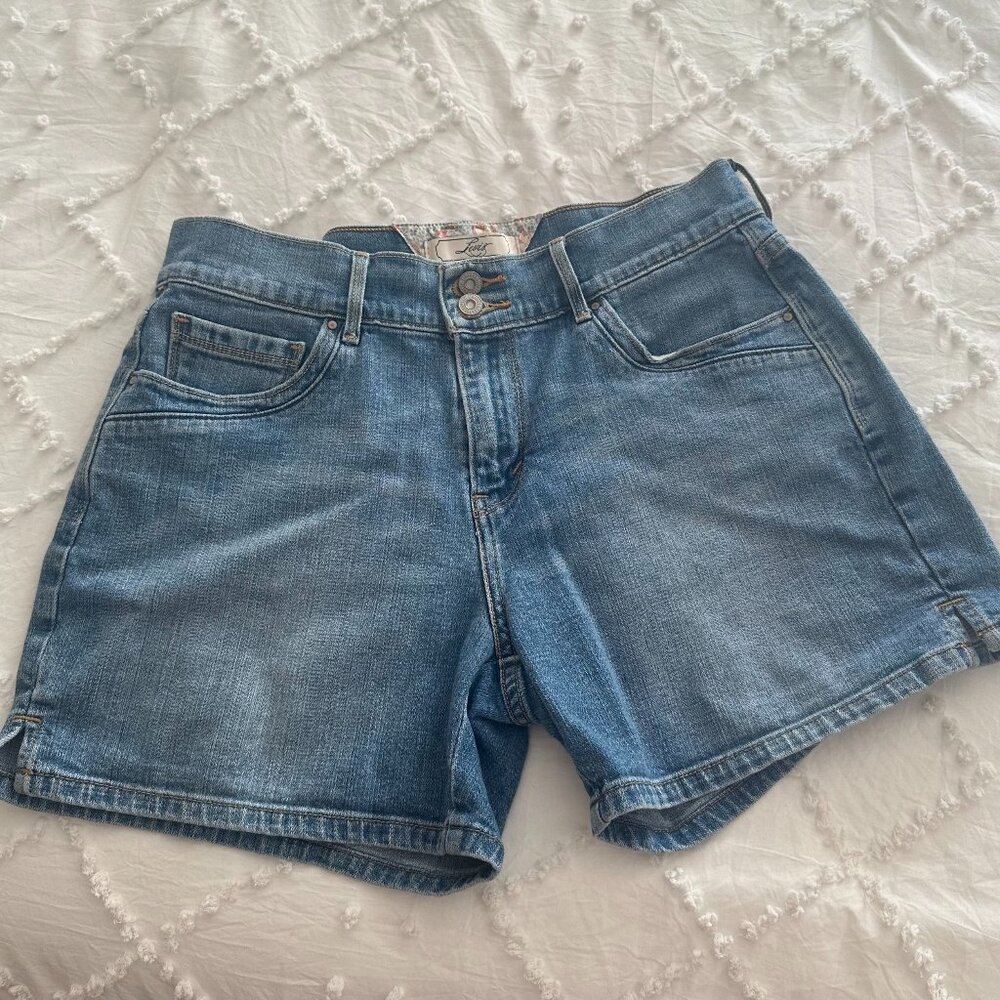 Levi’s Eddie Denim Shorts Size 6 Vintage Wash Festival Summer Jean Shorts